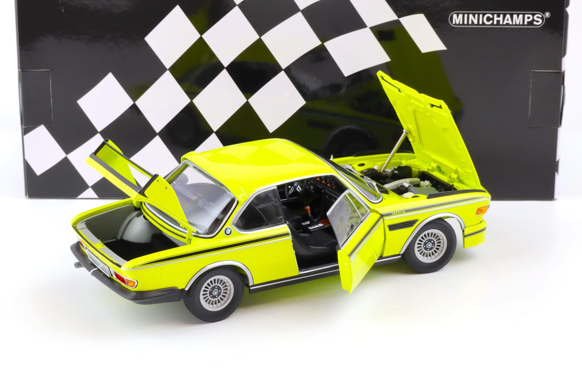 1:18 Minichamps BMW 3.0 CSL (E9) Coupe 1973 yellow