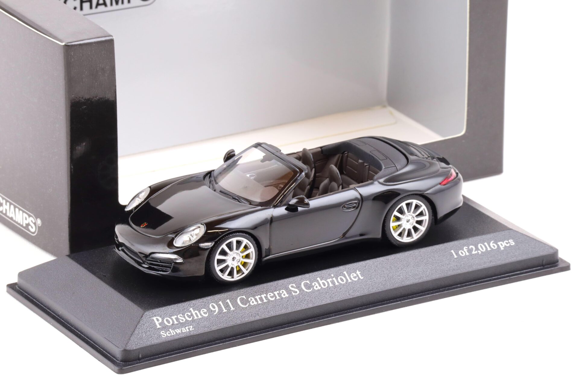 ID 83067 orig.jpg 1:43 Minichamps Porsche 911 (991) Carrera S Cabriolet 2012 black