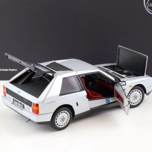 1:18 AUTOart Lancia Delta S4 grey-metallic 1985