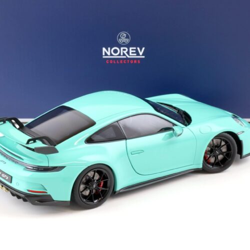 1:18 Norev Porsche 911 (992) GT3 Coupe 2021 Mint green/ black wheels