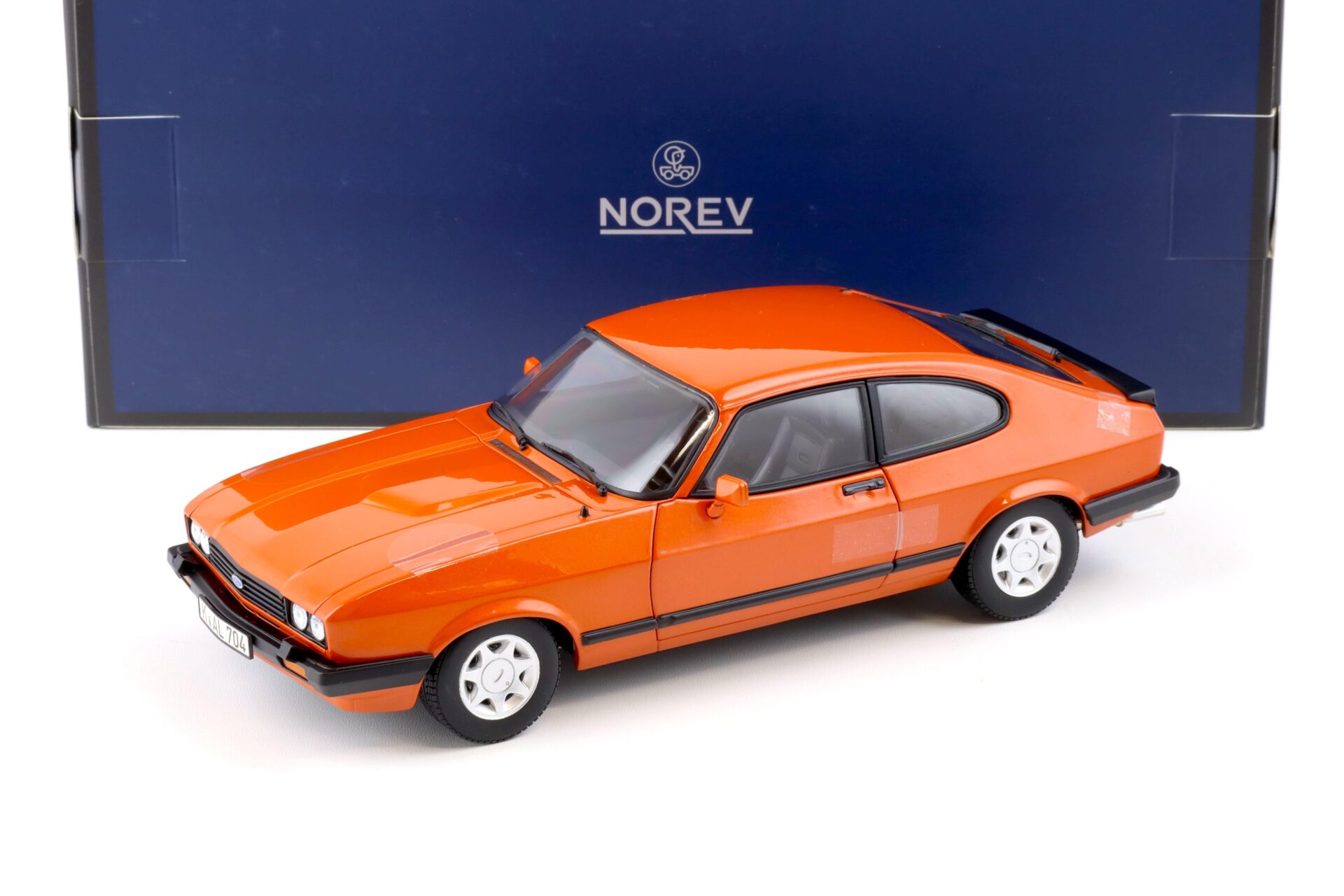 1:18 Norev Ford Capri 2.8 MKIII Coupe 1983 orange metallic - Limited 150 pcs.
