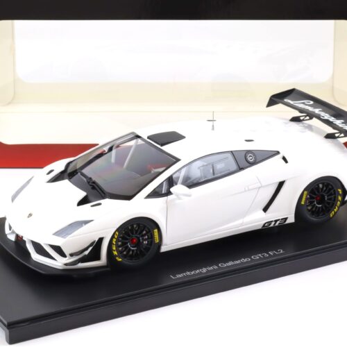 1:18 AUTOart Lamborghini Gallardo GT3 FL2 2013 white 81358