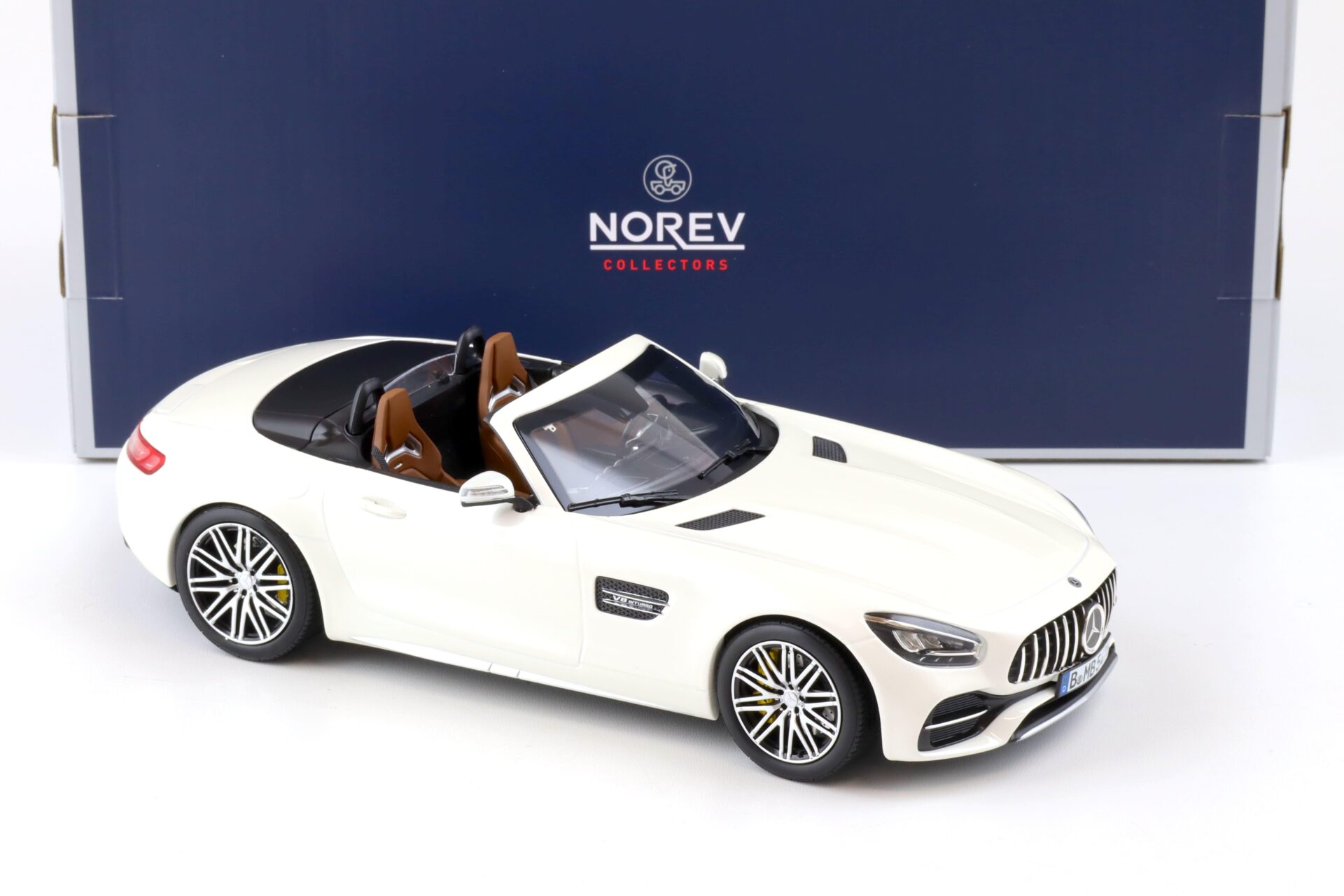 1:18 Norev Mercedes AMG GT C Roadster 2019 white metallic 183744