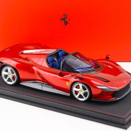 1:18 BBR Ferrari SP3 Daytona Rosso Magma red with display - Limited 48 pcs.