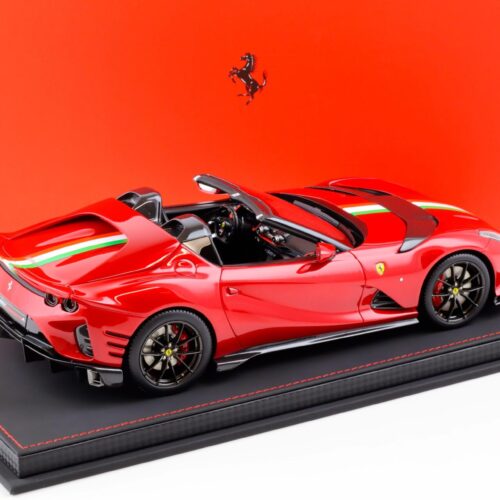 1:18 BBR Ferrari 812 Competizione Aperta Rosso Magma with display - Limited 48 pcs.
