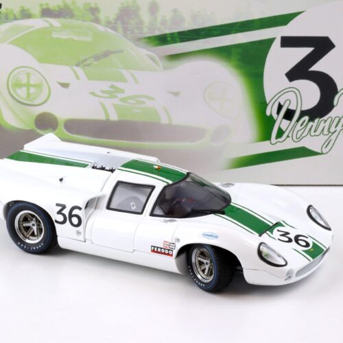 1:18 GMP Lola T70C Denny Hulme #36 white/ green stripe G1801512 - Image 2