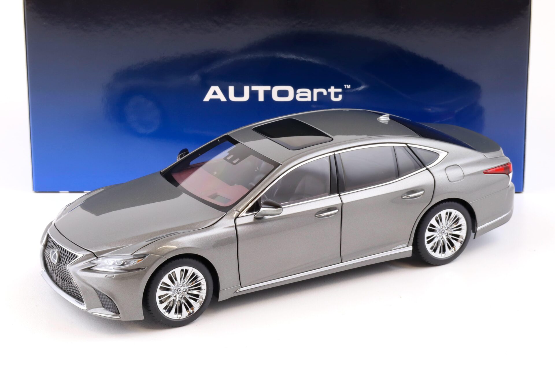 ID 84339 orig.jpg 1:18 AUTOart Lexus LS500h Limousine 2018 Manganese Luster metallic 78867