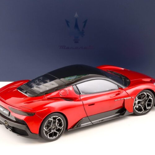 1:18 BBR Maserati MC20 Coupe 2020 Rosso Vincente / Gloss black roof Die-Cast HE180051C