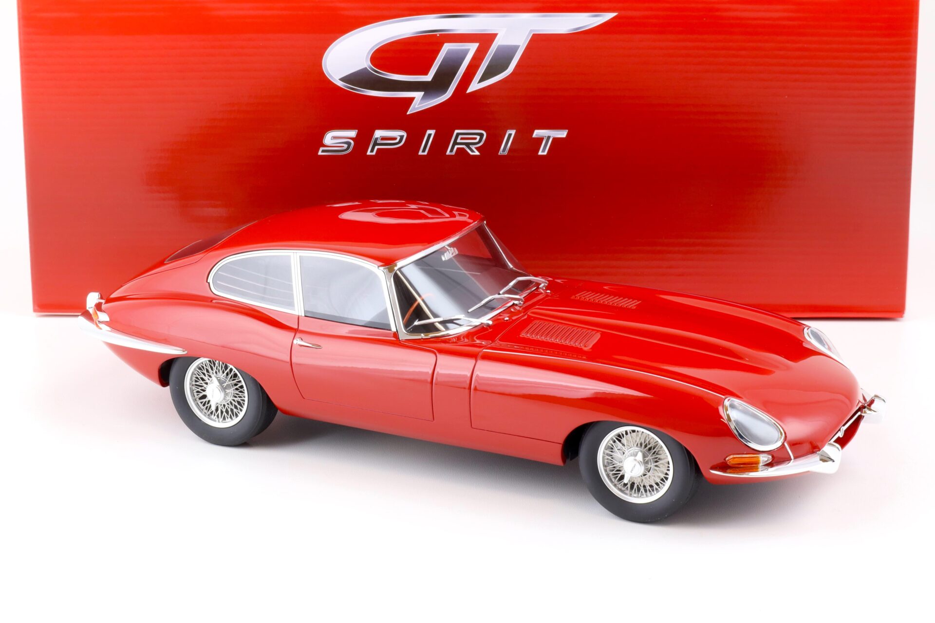 1:12 GT Spirit GT761 Jaguar E-Type Coupe 4.2 Carman red