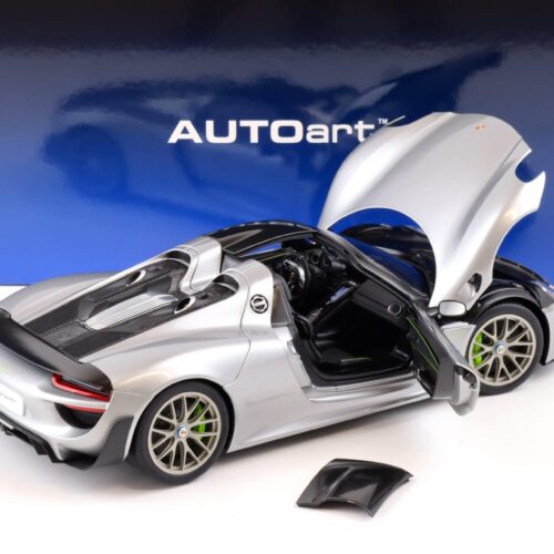 1:18 AUTOart Porsche 918 Spyder GT silver metallic/ silver metallic 77925