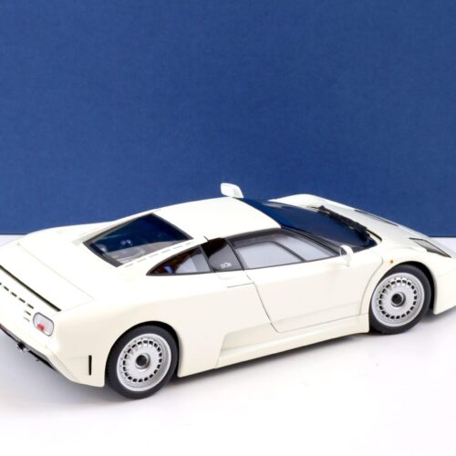 1:18 AUTOart Bugatti EB110 GT white Diecast 70978