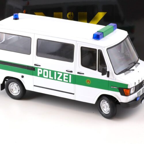 1:18 KK-Scale Mercedes 208D Bus VAN POLIZEI white/ green