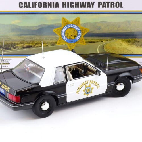 1:18 Greenlight 1982 Ford Mustang Coupe SSP California Highway Patrol