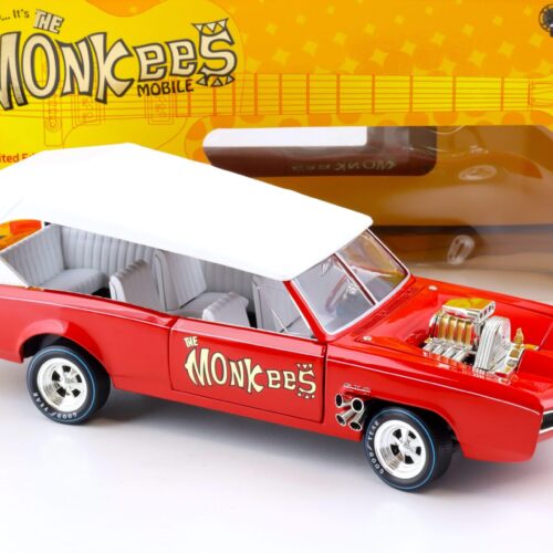 1:18 Auto World 1966 Pontiac GTO Convertible THE Monkees Mobile red/ white