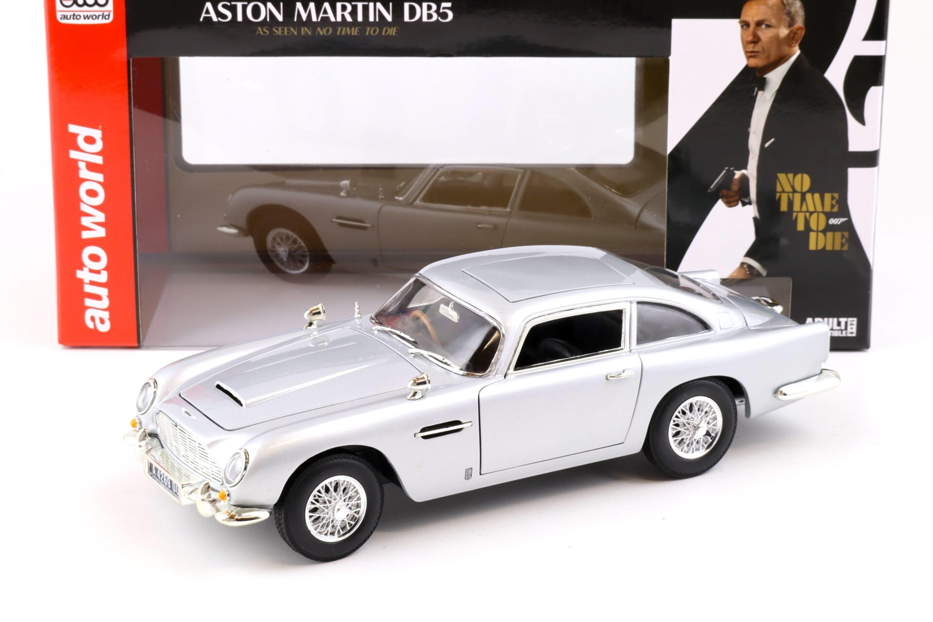 ID 84842 orig.jpg 1:18 Auto World 1965 Aston Martin DB5 Coupe James Bond No Time To Die silver