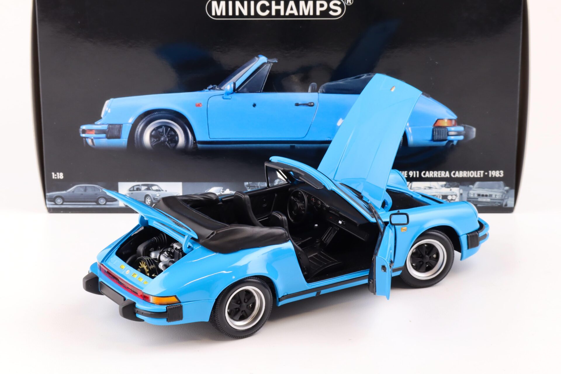 1:18 Minichamps Porsche 911 Carrera Cabriolet 1983 blue