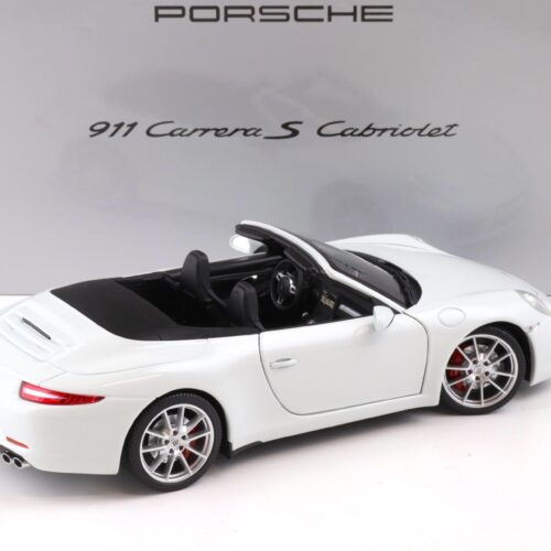 1:18 Minichamps Porsche 911 (991) Carrera S Cabriolet white DEALER VERSION - Image 3