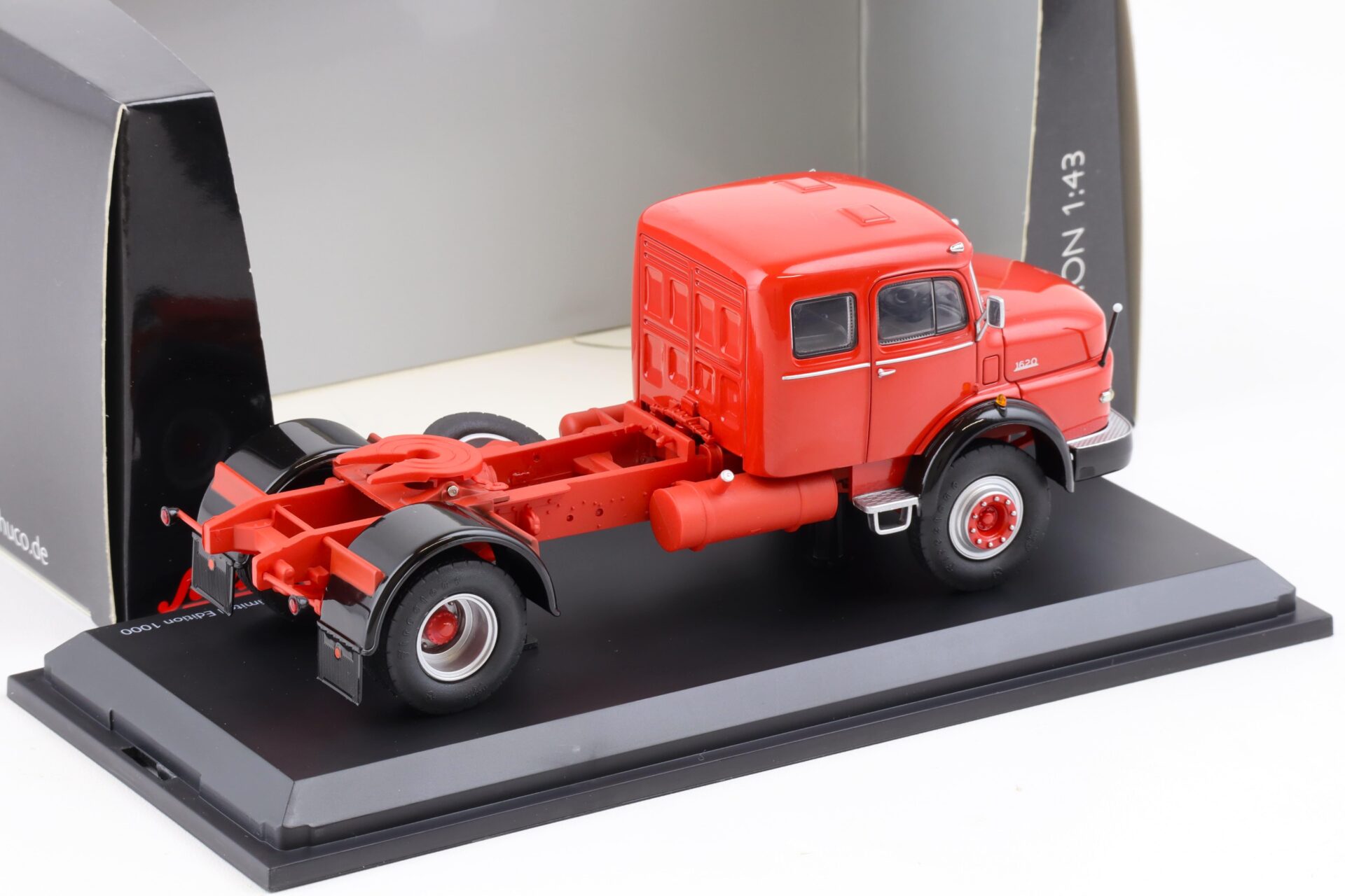 1:43 Schuco Mercedes LS 1620 LKW Solo Zugmaschine SZM red