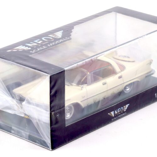 1:43 NEO Chrysler Imperial Crown 4-door Southampton beige 1957