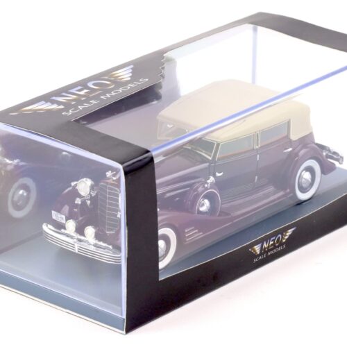 1:43 NEO Cadillac Fleetwood Allweather Phaeton closed Top dark red 1933