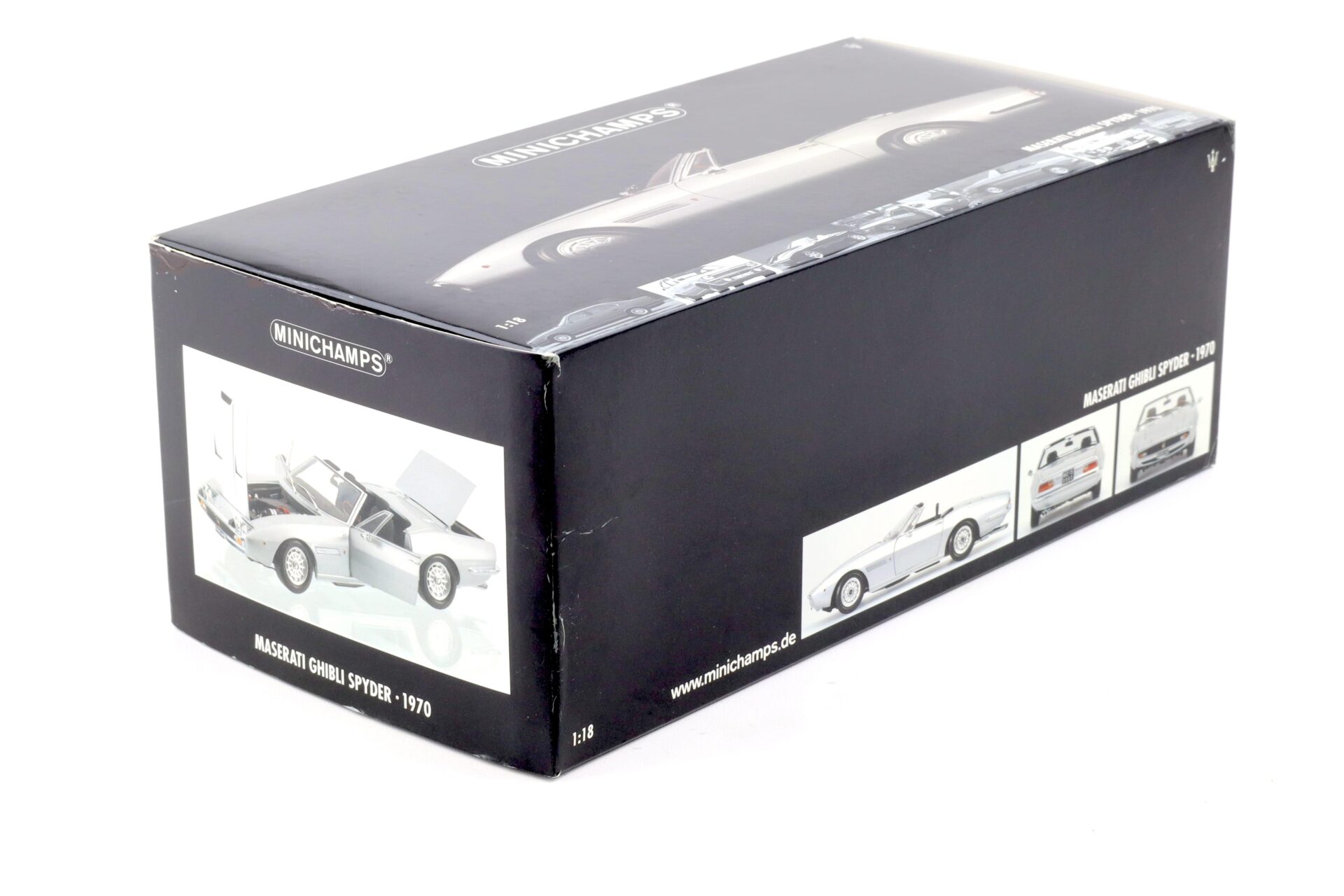 1:18 Minichamps Maserati Ghibli Spyder 1970 silver
