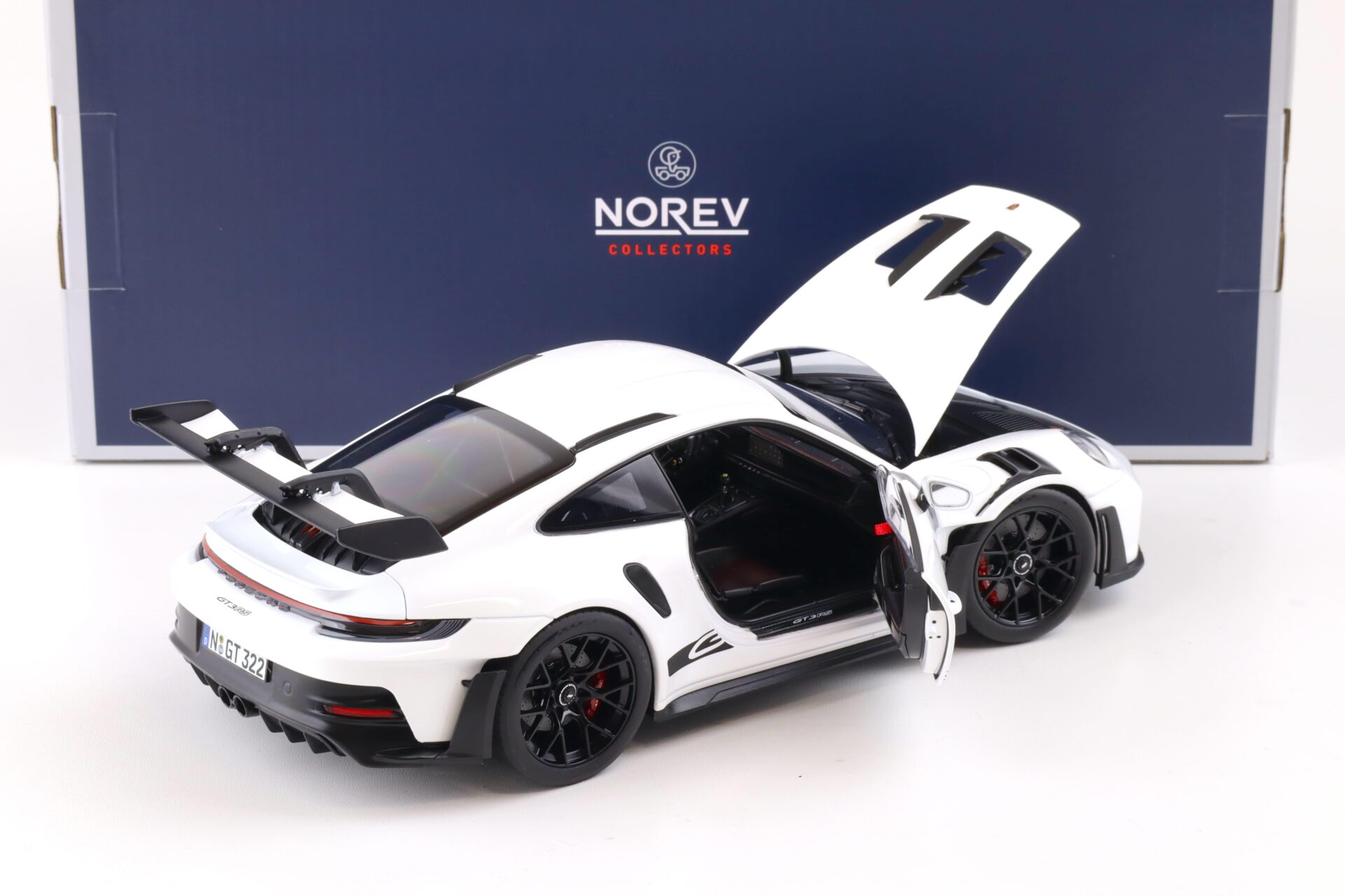 1:18 Norev Porsche 911 (992) GT3 RS Coupe 2022 white 187361