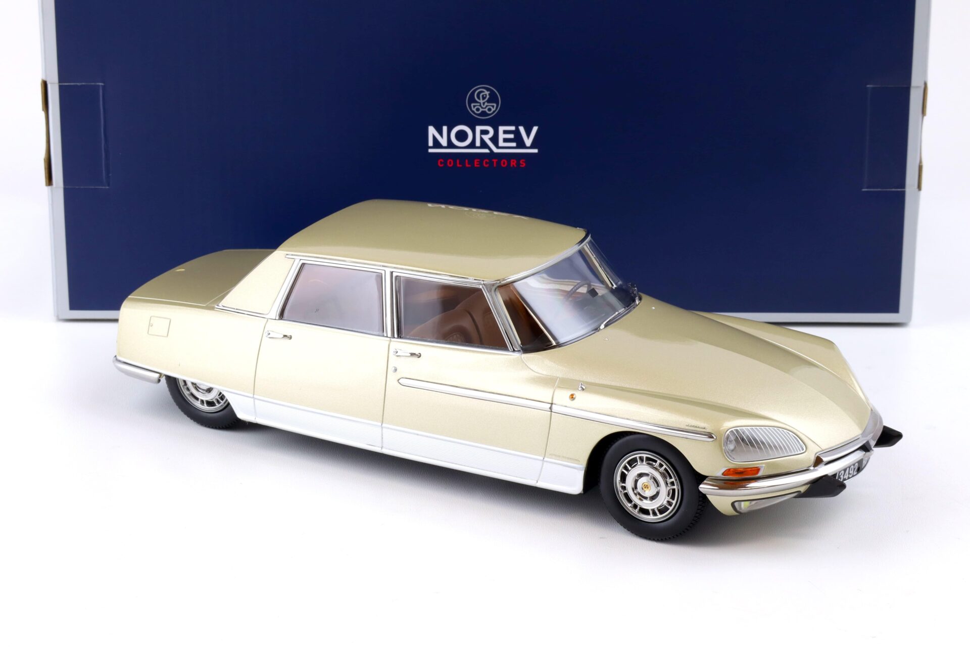 1:18 Norev Citroen DS 21 Lorraine 1969 Champagne metallic 181756