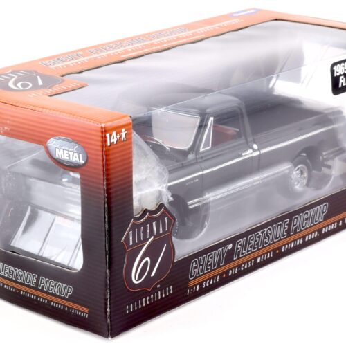 1:18 Highway61 Chevrolet Fleetside CST/10 Pickup black 50813