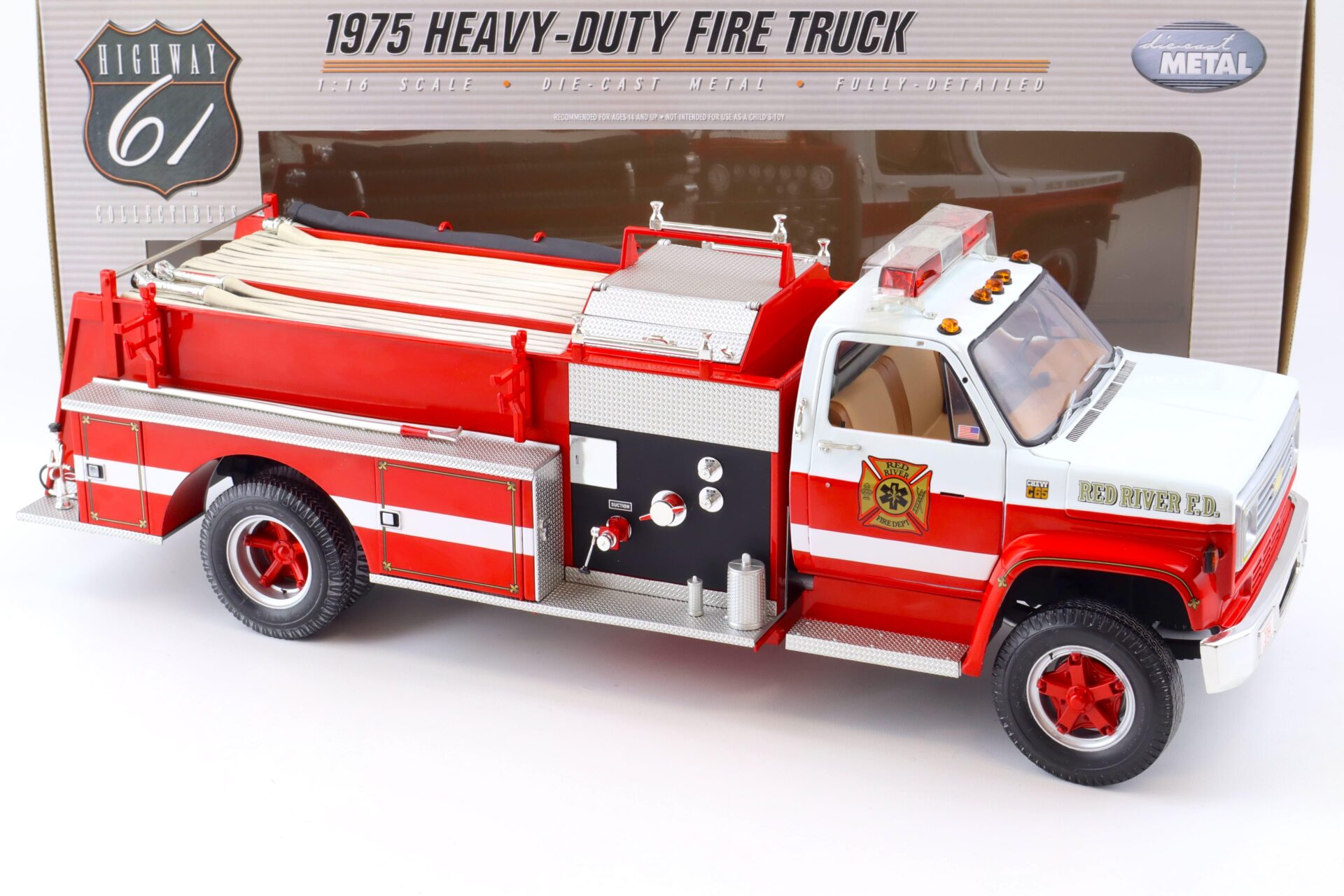 1:16/ 1:18 Highway61 Chevrolet Heavy Duty Fire Truck 1975 Red River F.D. red