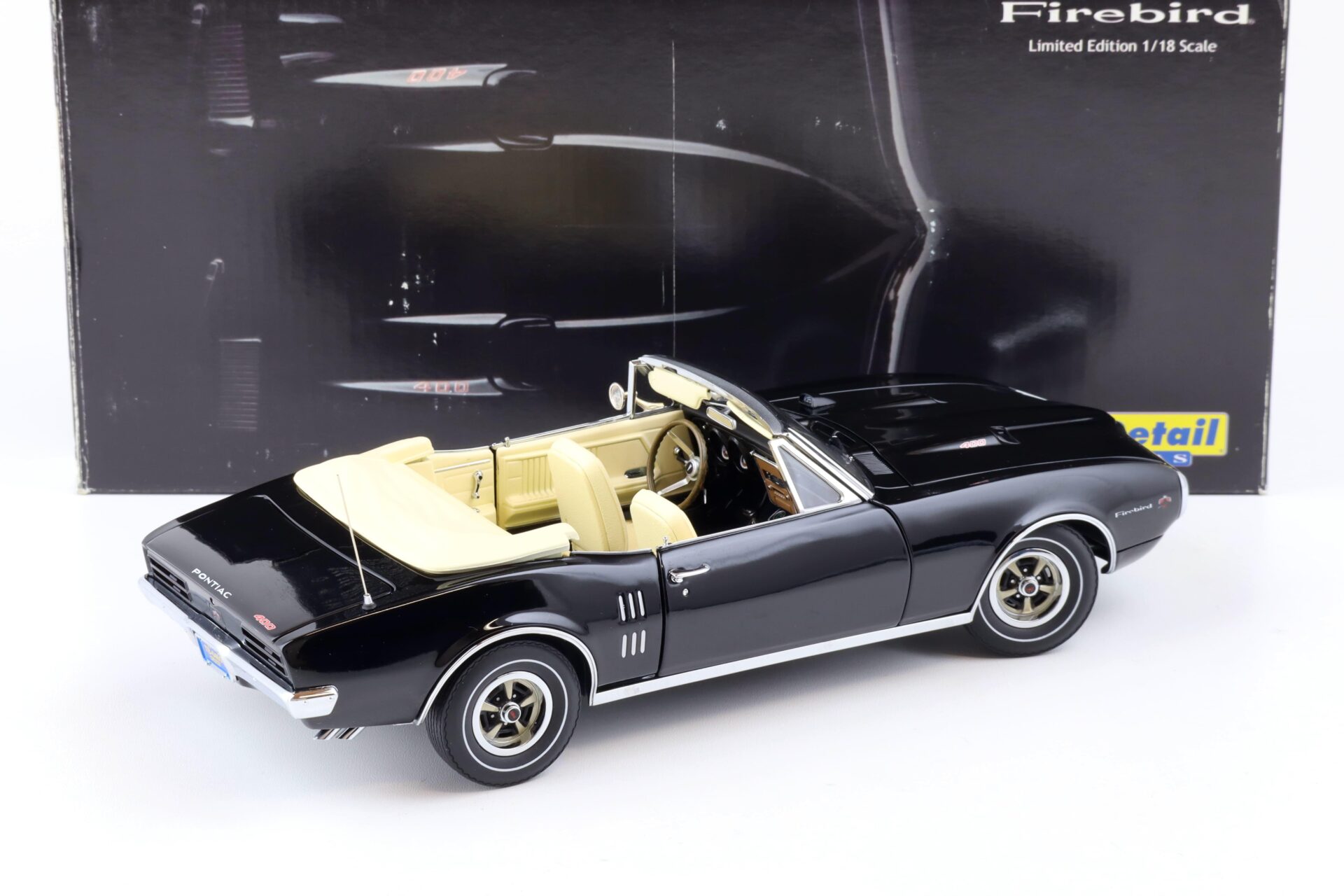 1:18 Exact Detail Pontiac Firebird 400 Convertible with Top black WCC409