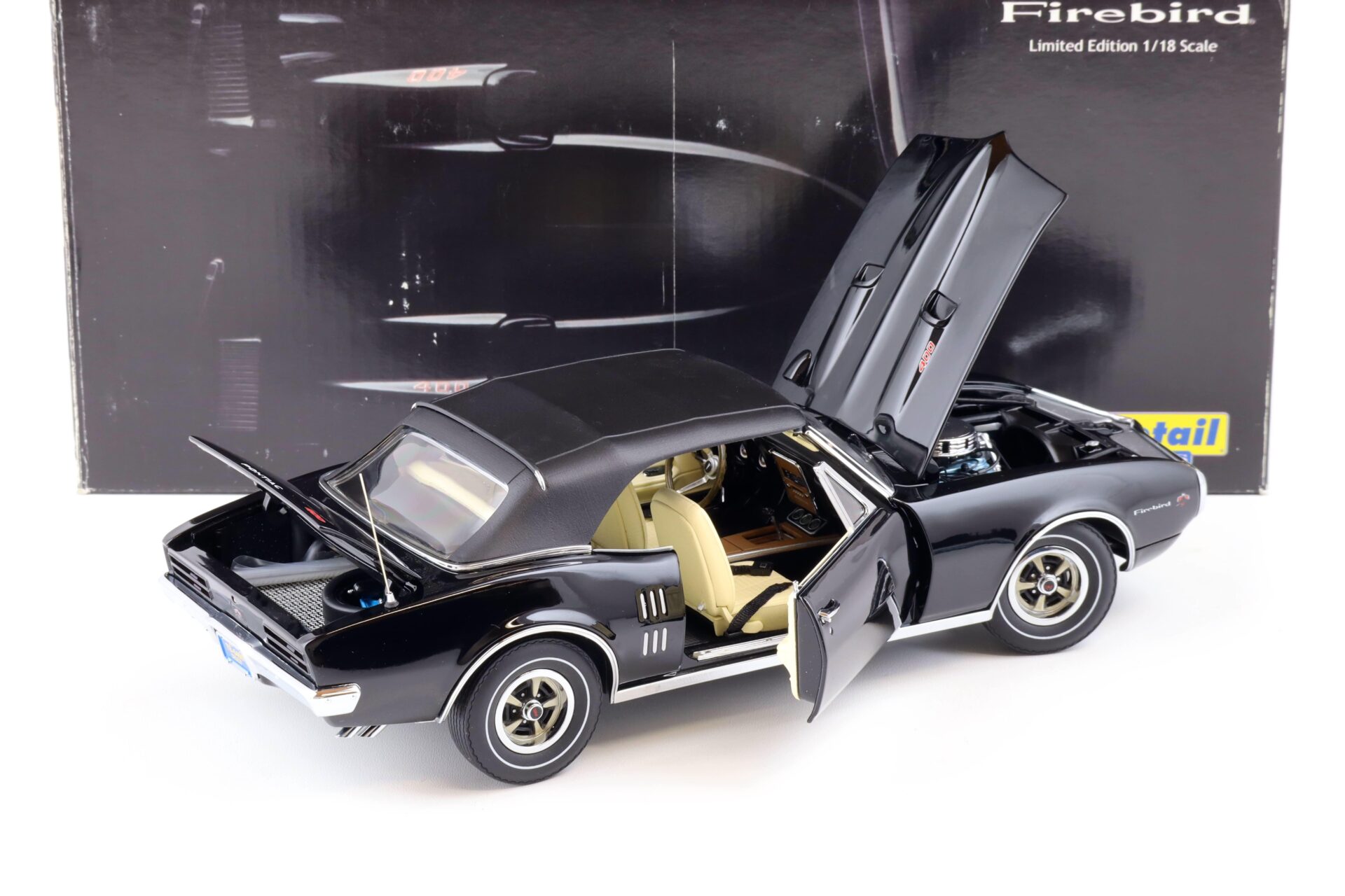 1:18 Exact Detail Pontiac Firebird 400 Convertible with Top black WCC409