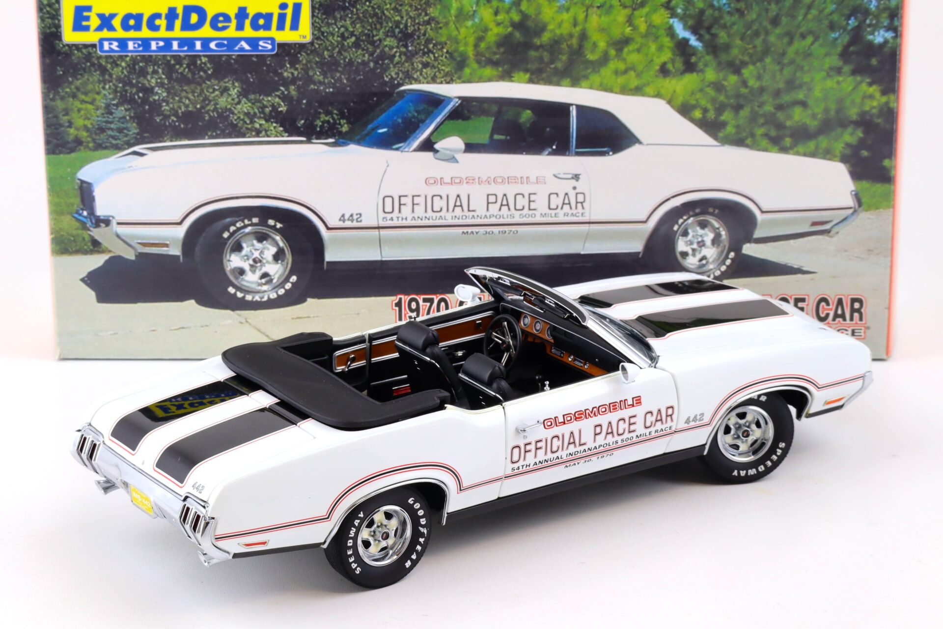 1:18 Exact Detail 1970 Oldsmobile 442 Convertible INDY Pace Car 54th Indianapolis WCC301