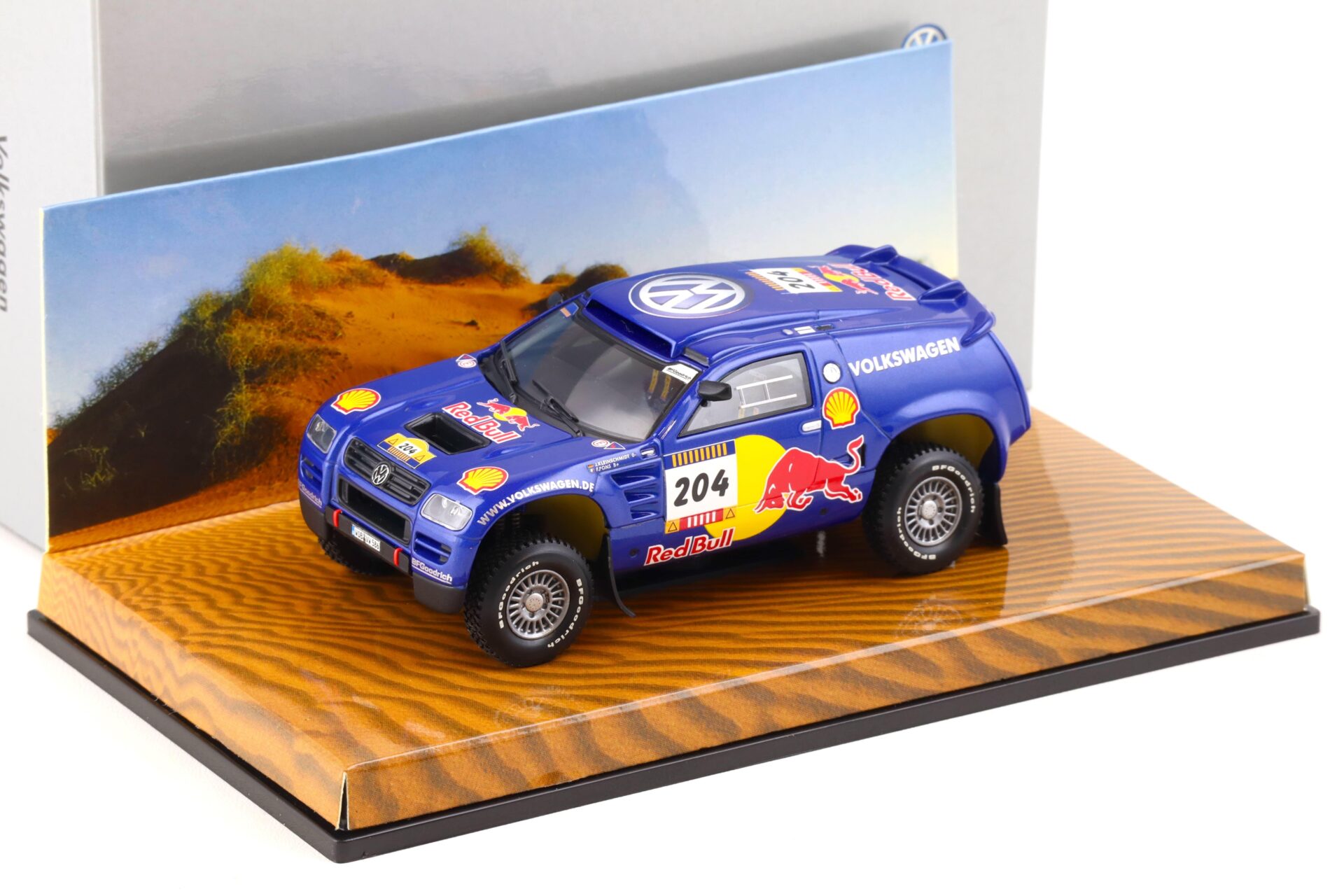 1:43 Minichamps VW Race Touareg #204 Red Bull blue VW DEALER
