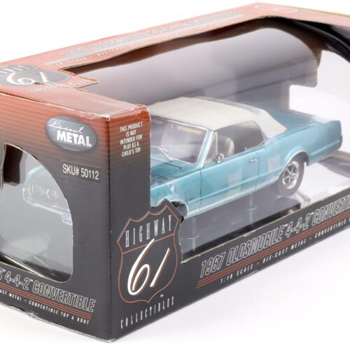 1:18 Highway61 Oldsmobile 442 Convertible 1967 with Top blue metallic 50112
