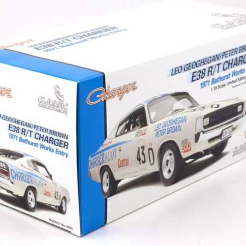 1:18 Classic Carlectables Chrysler E38 R/T Charger 1971 Bathurst Works Entry Geoghegan #43
