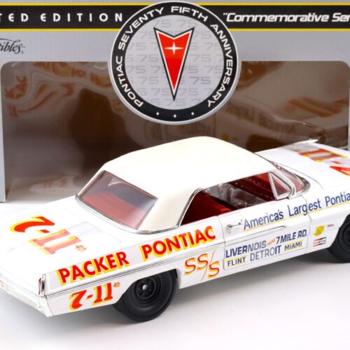 1:18 ERTL 1962 Pontiac Catalina Coupe Packer Pontiac 29263P