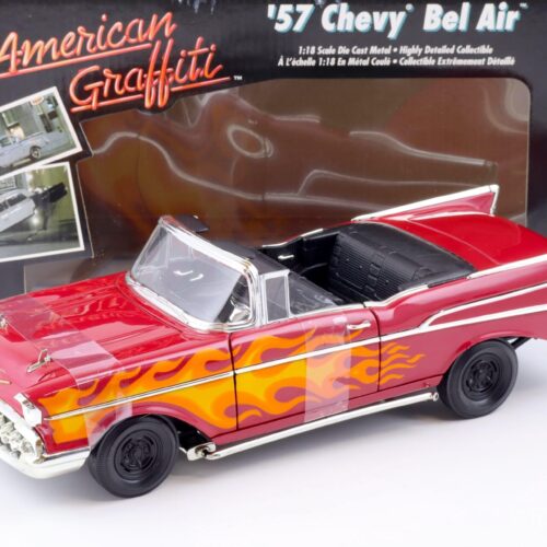 1:18 ERTL 1957 Chevrolet Bel Air Convertible American Graffiti red/ with flames