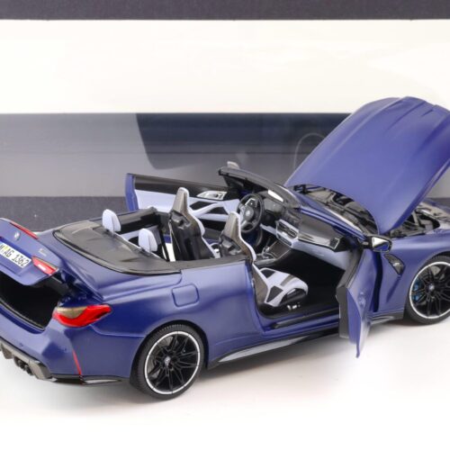 1:18 Minichamps BMW M4 Convertible (G83) Frozen Portimao blue 2020 DEALER VERSION