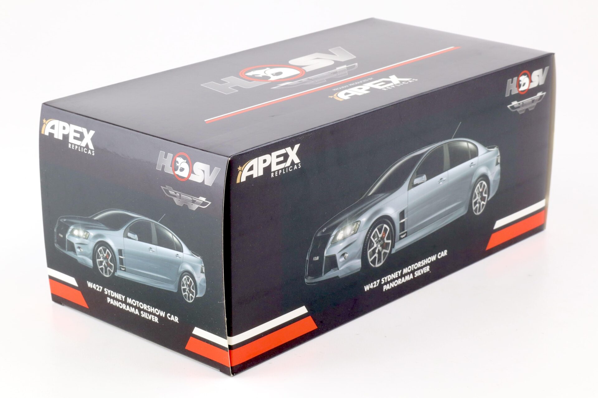 1:18 APEX Holden HSV Commodore W427 Panorama silver Sydney Motorshow Car