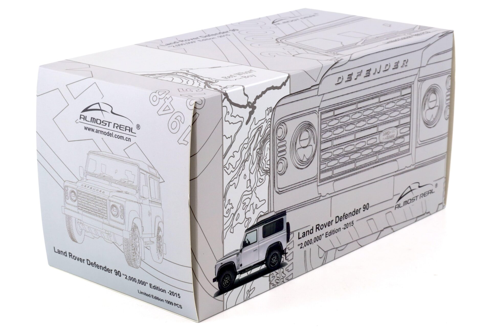 1:18 Almost Real Land Rover Defender 90 "2.000.000 Edition 2015" silver metallic