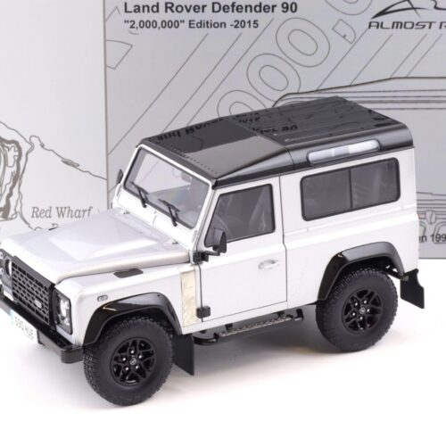 1:18 Almost Real Land Rover Defender 90 "2.000.000 Edition 2015" silver metallic