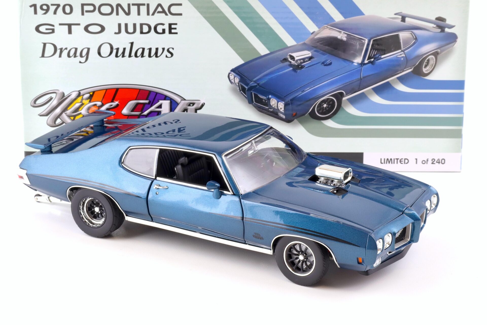 1:18 ACME 1970 Pontiac GTO JUDGE Drag Outlaws blue metallic *NICE CAR EDITION*