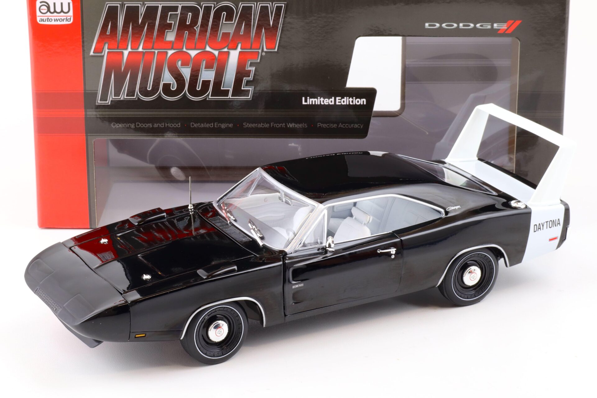 ID 87427 orig.jpg 1:18 Auto World 1969 Dodge Charger Daytona Hemi X9 black/ white