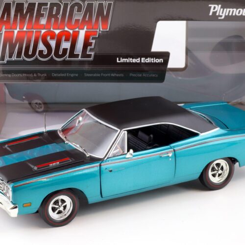 1:18 Auto World 1969 Plymouth Road Runner MCACN Q5 turquoise/ black