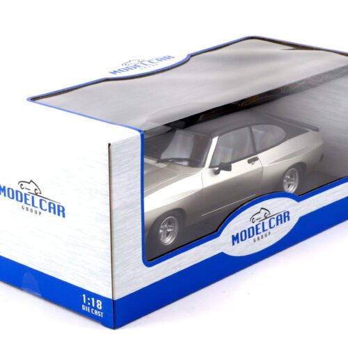1:18 MCG Ford Capri MK II X-Pack silver metallic/ black roof RHD 1975