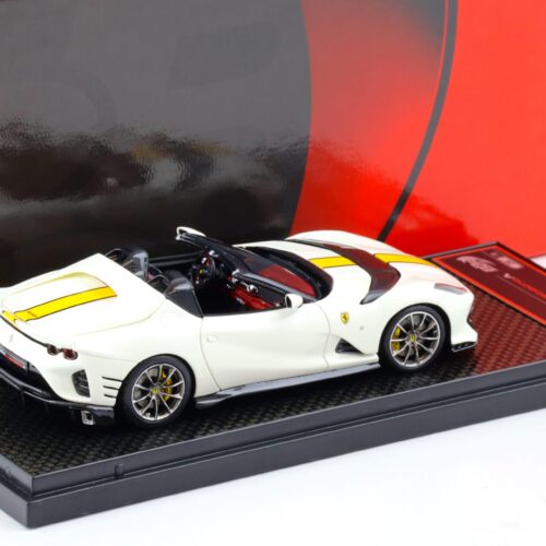 1:43 BBR Ferrari 812 Competizione A Bianco Avus/ yellow stripe - Limited 78 pcs.