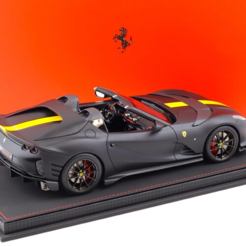 1:18 BBR Ferrari 812 Competizione A matt black/ yellow stripe - Limited 24 pcs.