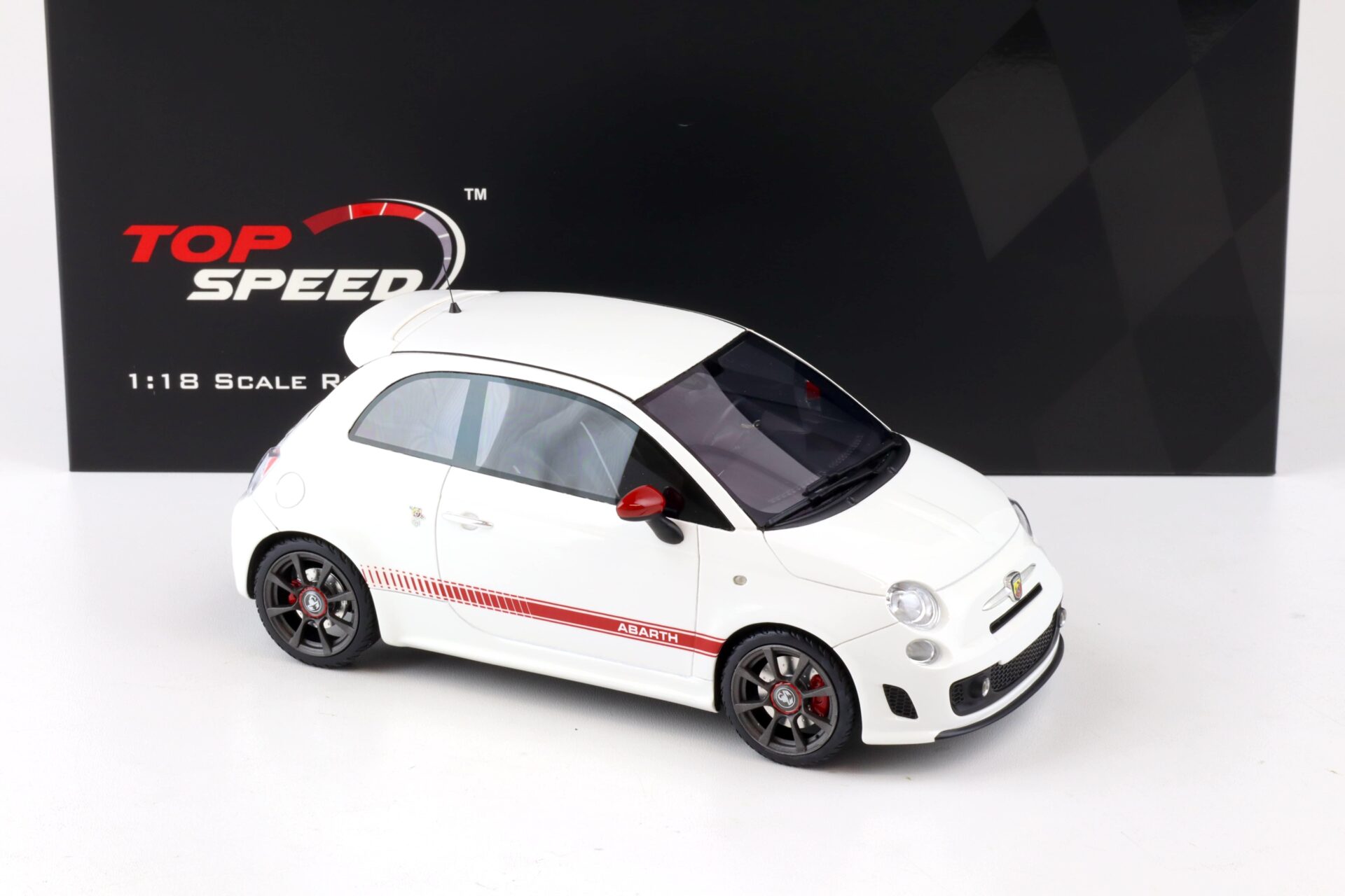 1:18 Top Speed Abarth 595 Gara white/ red TS0397