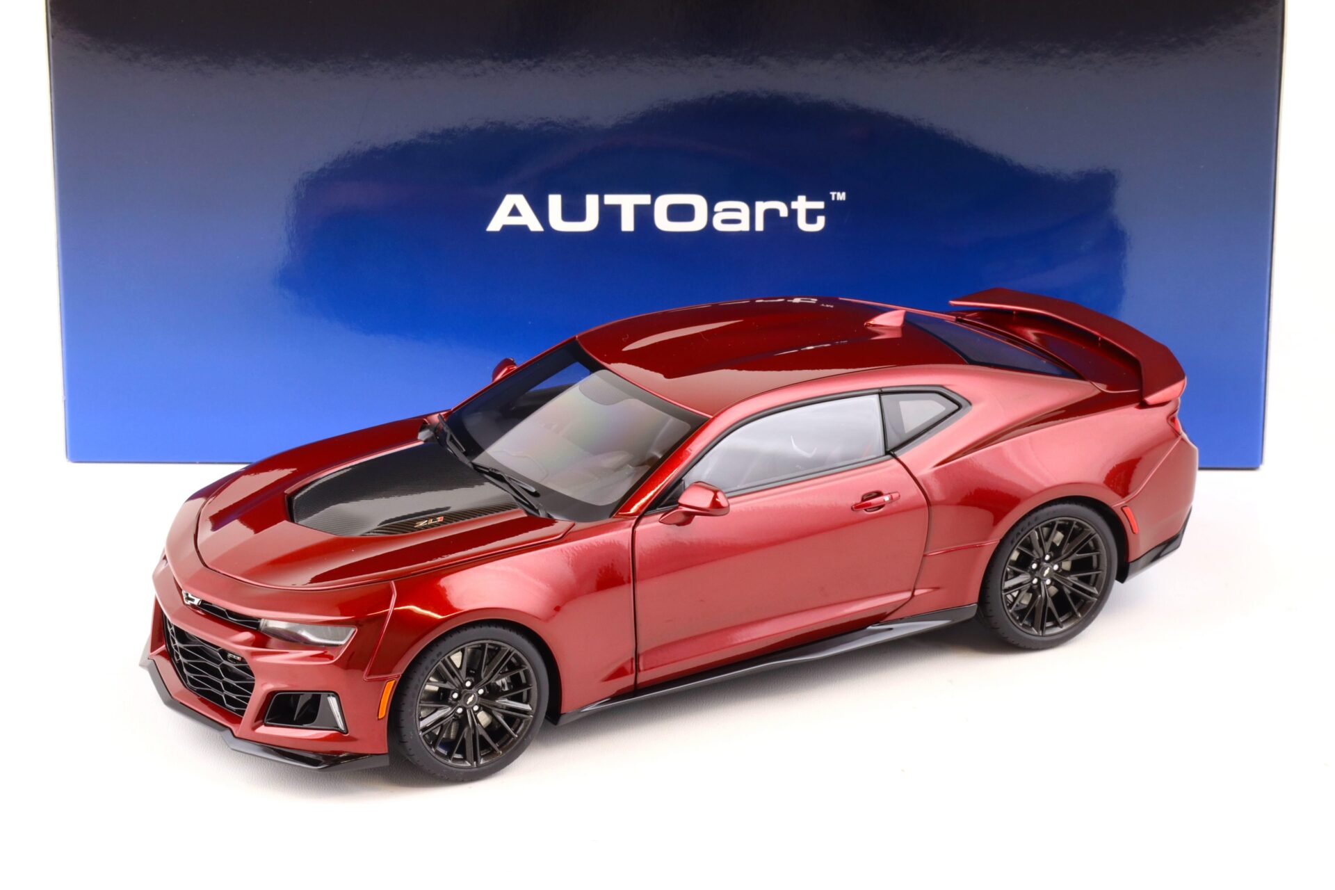 1:18 AUTOart Chevrolet Camaro ZL1 Coupe 2017 garmet red tintcoat 71208