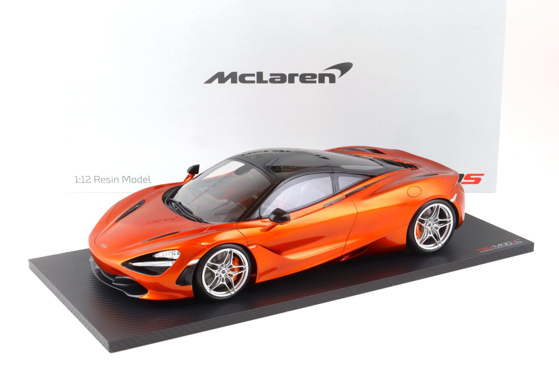ID 88246 orig.jpg 1:12 TSM Model McLaren 720S Coupe Azores orange/ black TSM120002